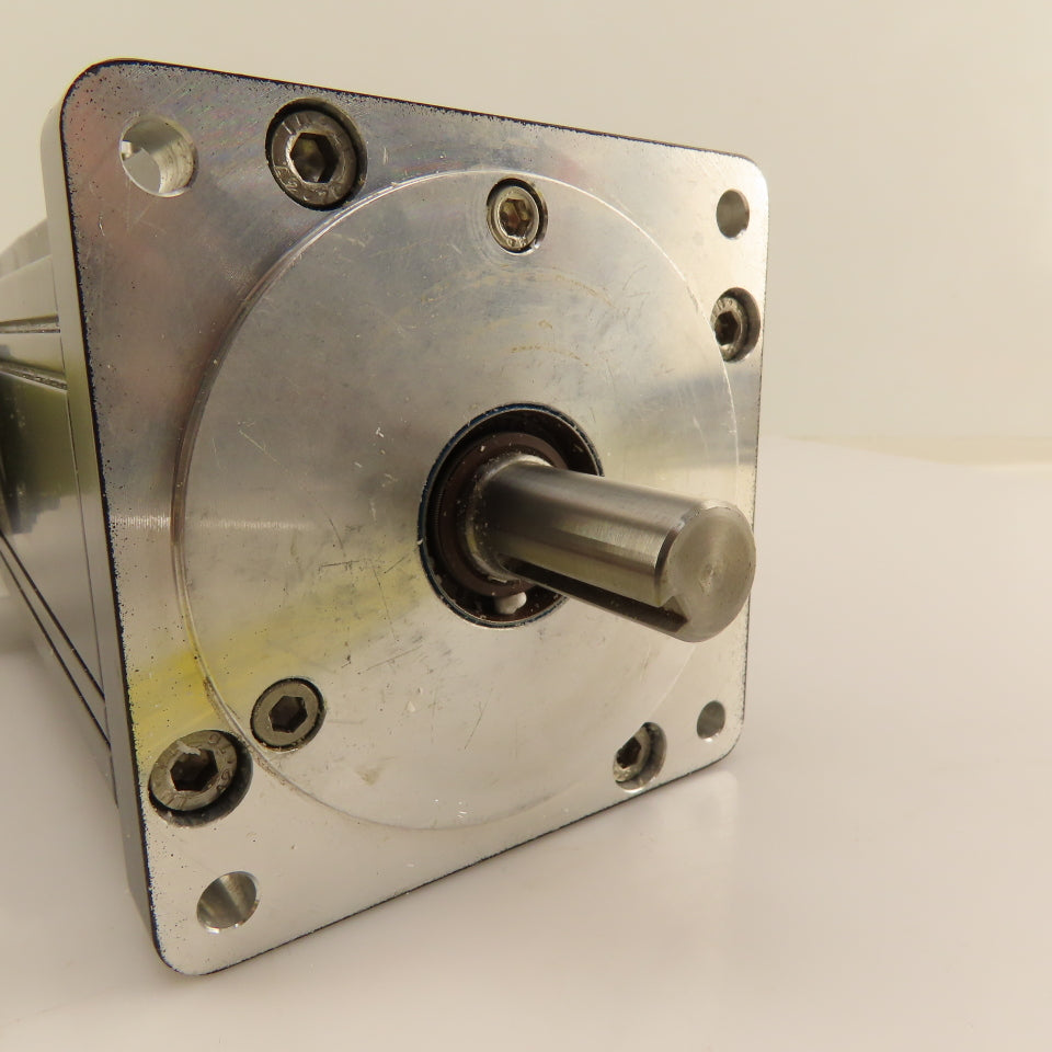 Emerson MGE-316-CBNS-0000 1Hp 4000RPM 240VAC 3Ph AC Servo Motor W/ Encoder