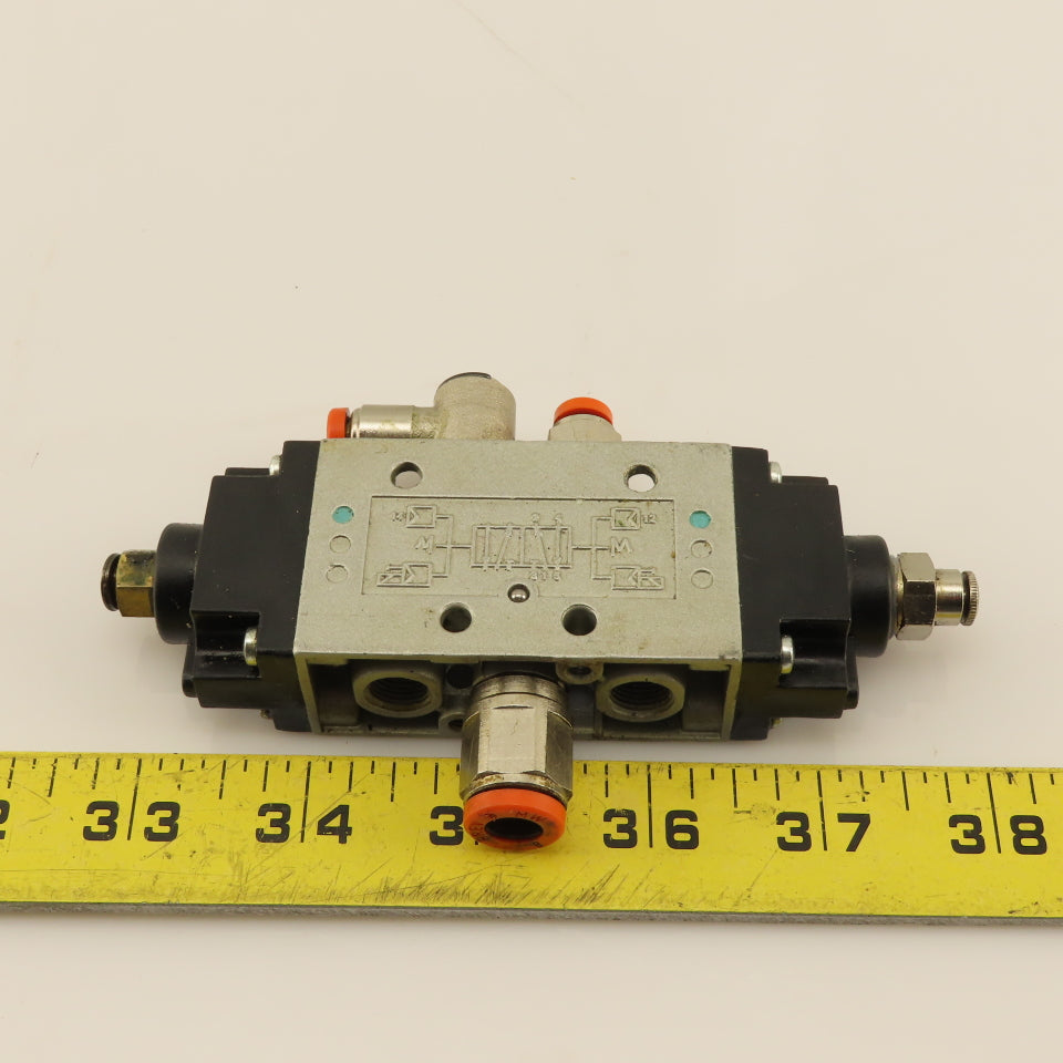 Univer AC-7120 5 Port 2 Way Pneumatic Air Pilot Directional Valve 1/8" NPT