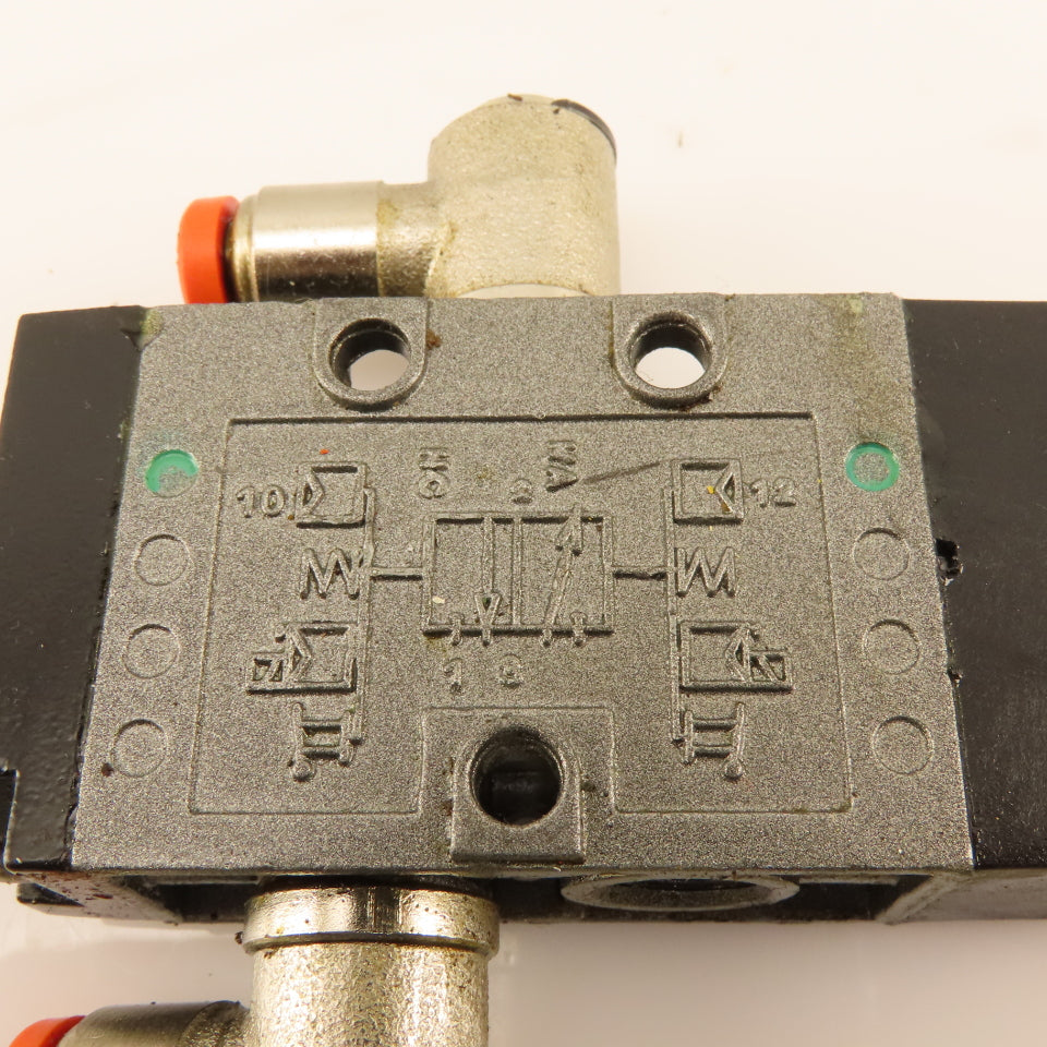 Univer CL-221 3 Port 2 Way Pneumatic Air Pilot Directional Valve 1/8" NPT