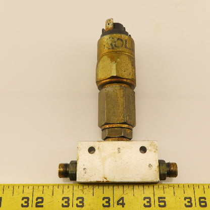 Vickers ATV-10G-10G 2 Way Lang Pneumatic Valve W/ Pressure Switch 5-24VDC