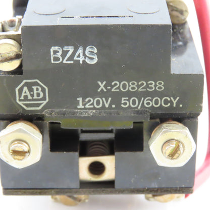 Allen Bradley 800T-PT16 600V Heavy Duty Illuminated Push Button White 120V Lamp