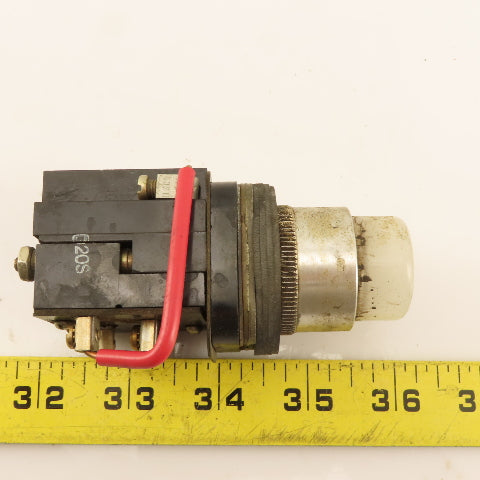 Allen Bradley 800T-PT16 600V Heavy Duty Illuminated Push Button White 120V Lamp