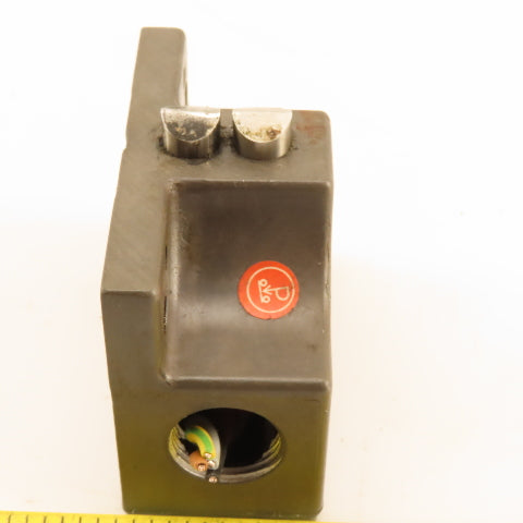 Euchner SN02D12-MC907 230V AC 24V DC 2 Position Chisel Tip Limit Switch