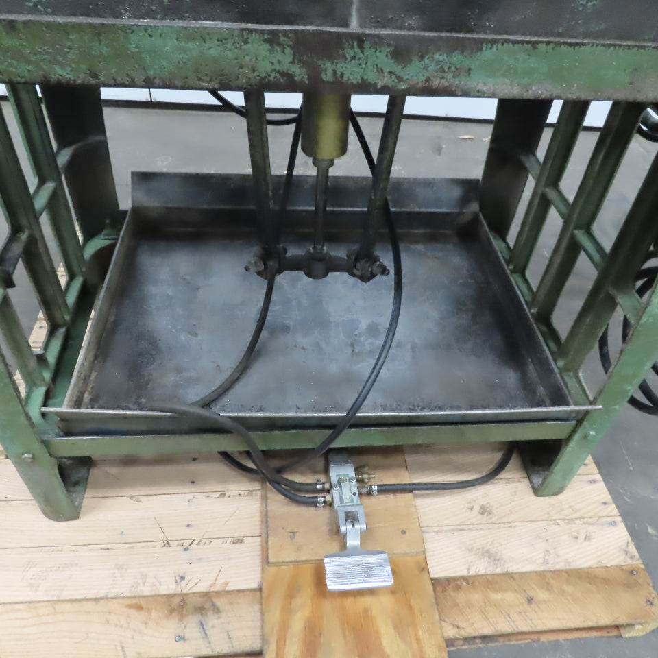 Sampson Model MN 12" Double 45° Miter Saw 1-1/2Hp 208-230/460V 3Ph