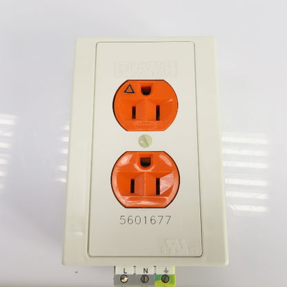 Phoenix Contact EM-DUO 120/15/IG Rail-Mounted Dual Power Outlet 120VAC 15A