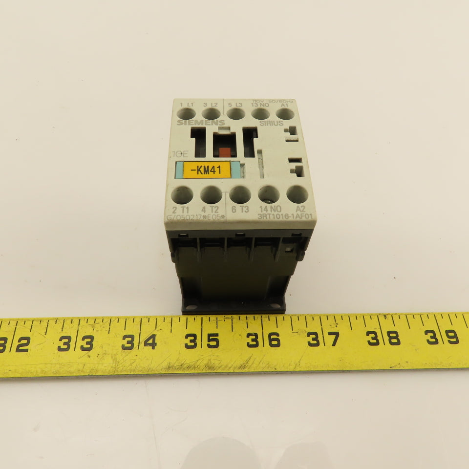 Siemens 3RT1016-1AF01 600V 20A Contactor Relay 110V Coil