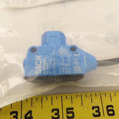 Sick HL18-P4B3BA SureSense Hybrid Photoelectric Sensor 1030VDC