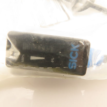 Sick HL18-P4B3BA SureSense Hybrid Photoelectric Sensor 1030VDC