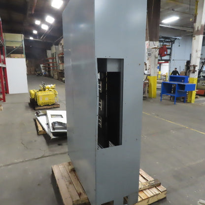 Allen Bradley 600V 800A Capacity Modular Motor Starter Enclosure 90"x55"x20"