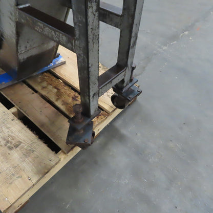 Hennig KMM-0530-00 116" Magnetic Incline Chip Conveyor 10" Belt 59" Disc 3Ph