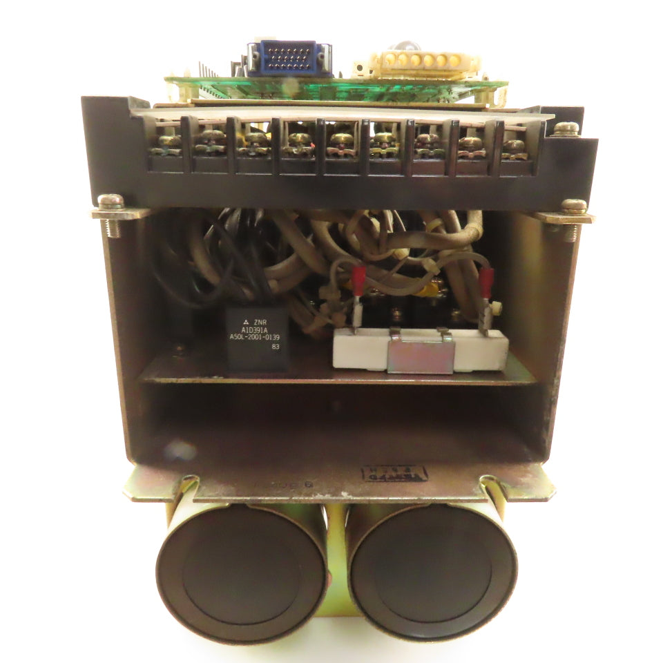 Fanuc A06B-6057-H403 A16B-1200-0670/04A Servo Amplifier