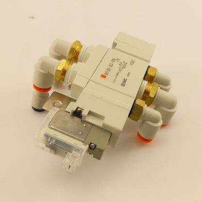 SMC SY7120-3LZ-02N 5/2 Position Pneumatic Directional Valve Single Solenoid 120V