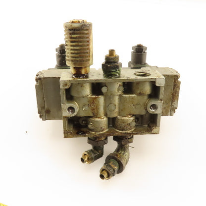 CTD 4F440 5/3 Position Double Solenoid Valve Manifold 24VDC Coil