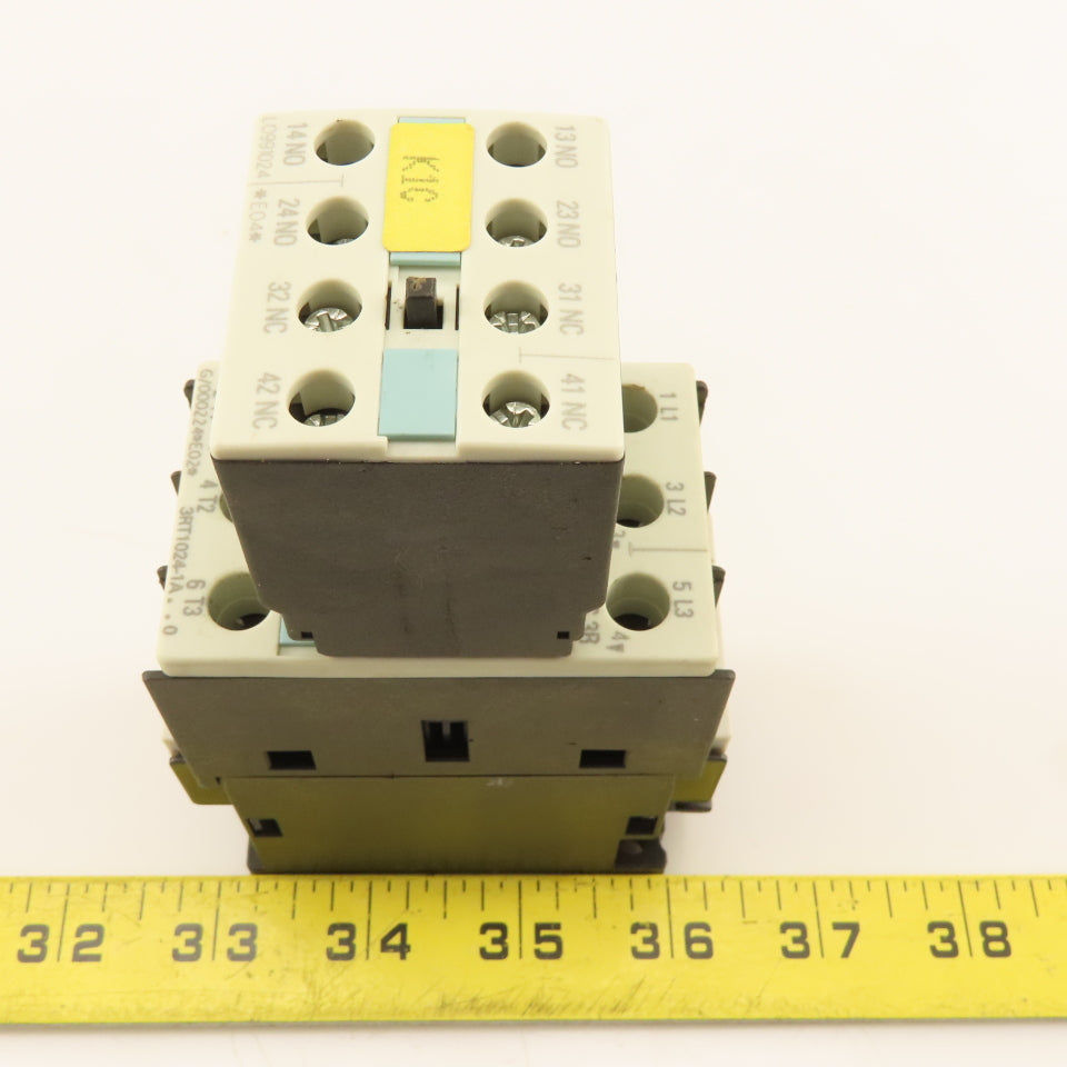 Siemens 3RT1024-1AG20 Contactor Relay 400V 5.5kW 3Ph 10Hp 110V Coil