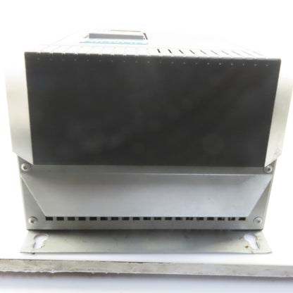 Siemens 6SE3223-5DH40 Midimaster Vector AC Drive 380-500V Input 25Hp 0-650Hz