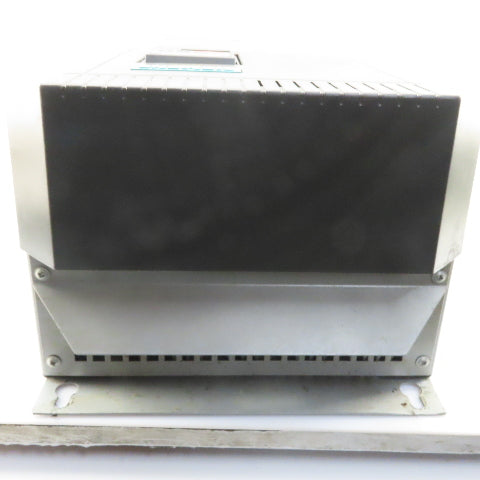 Siemens 6SE3223-5DH40 Midimaster Vector AC Drive 380-500V Input 25Hp 0-650Hz