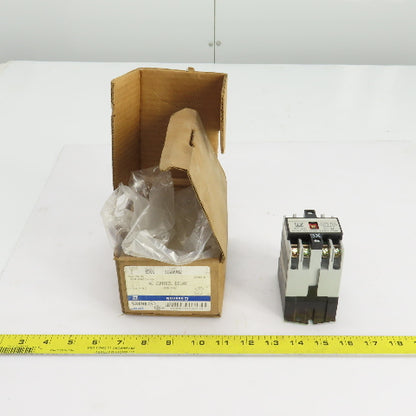 Square D 53696 X020V02 Ser. A Class 8501  AC Control Relay 120V Coil
