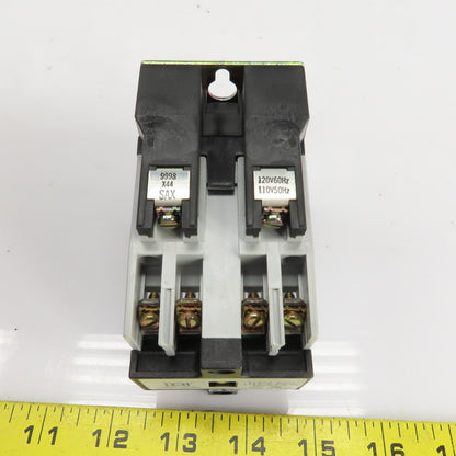 Square D 00122 X030V02 Ser. A Class 8501 AC Control Relay 120V Coil