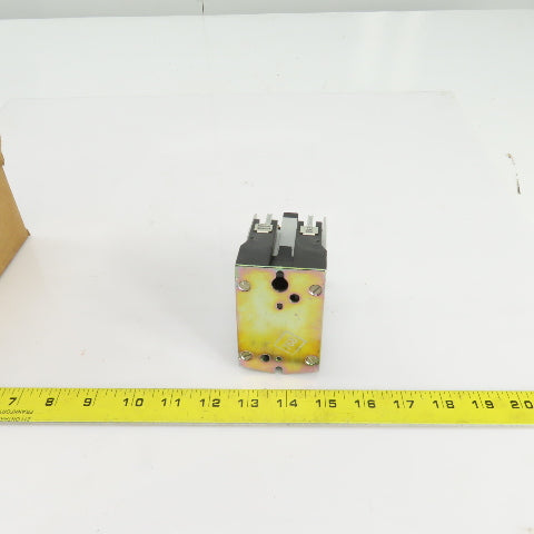 Square D 00122 X030V02 Ser. A Class 8501 AC Control Relay 120V Coil