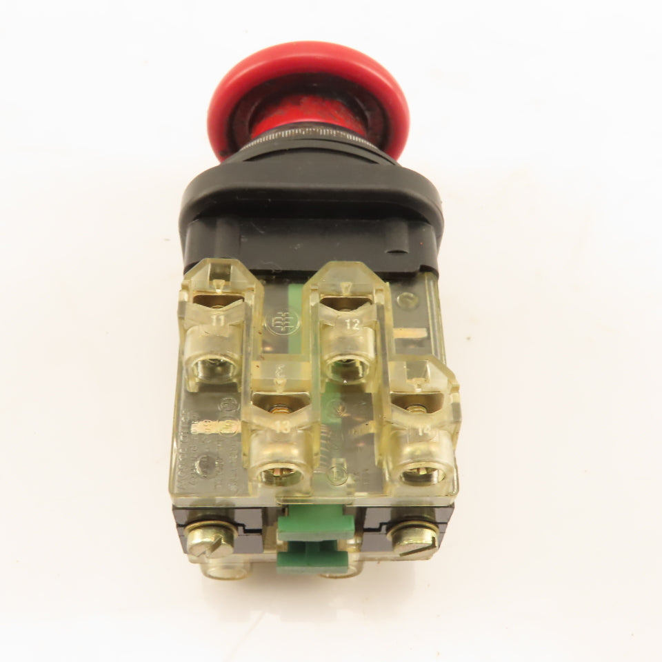 Telemecanique XB2M 432 826 600V Max Emergency Stop Push/Pull Switch