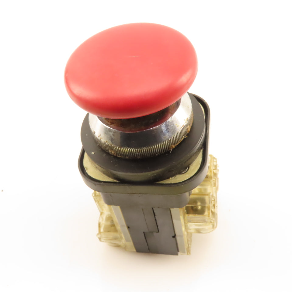 Telemecanique XB2M 432 826 600V Max Emergency Stop Push/Pull Switch