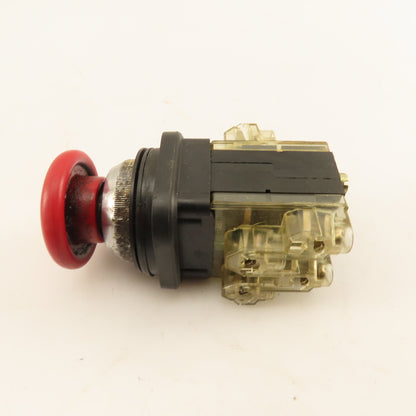 Telemecanique XB2M 432 826 600V Max Emergency Stop Push/Pull Switch