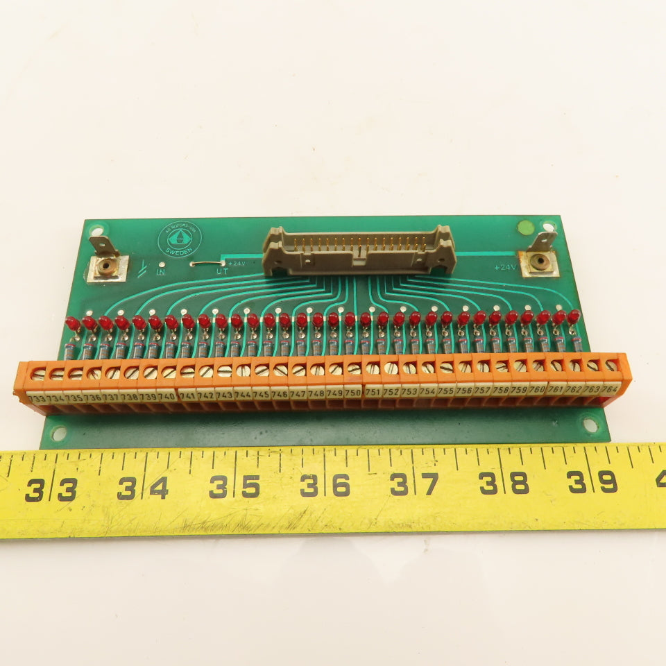 UVA UVAmatic 75263M 32 Position Ribbon Cable Interface W/ Resistors Indicators