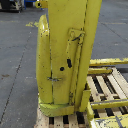Kwik Stak 15-56 12V Portable Elevating Pallet Straddle Lift 54" Height 44" Forks