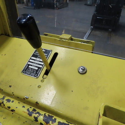 Kwik Stak 15-56 12V Portable Elevating Pallet Straddle Lift 54" Height 44" Forks
