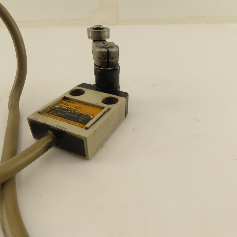 Omron D4C-1220 5A 250V Roller Rocker Lever Arm Limit Switch