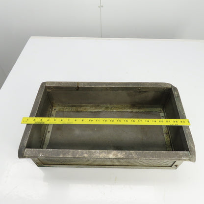 21" L x 11" W x 5-3/4" D Aluminum Strainer