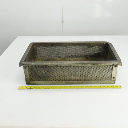 21" L x 11" W x 5-3/4" D Aluminum Strainer