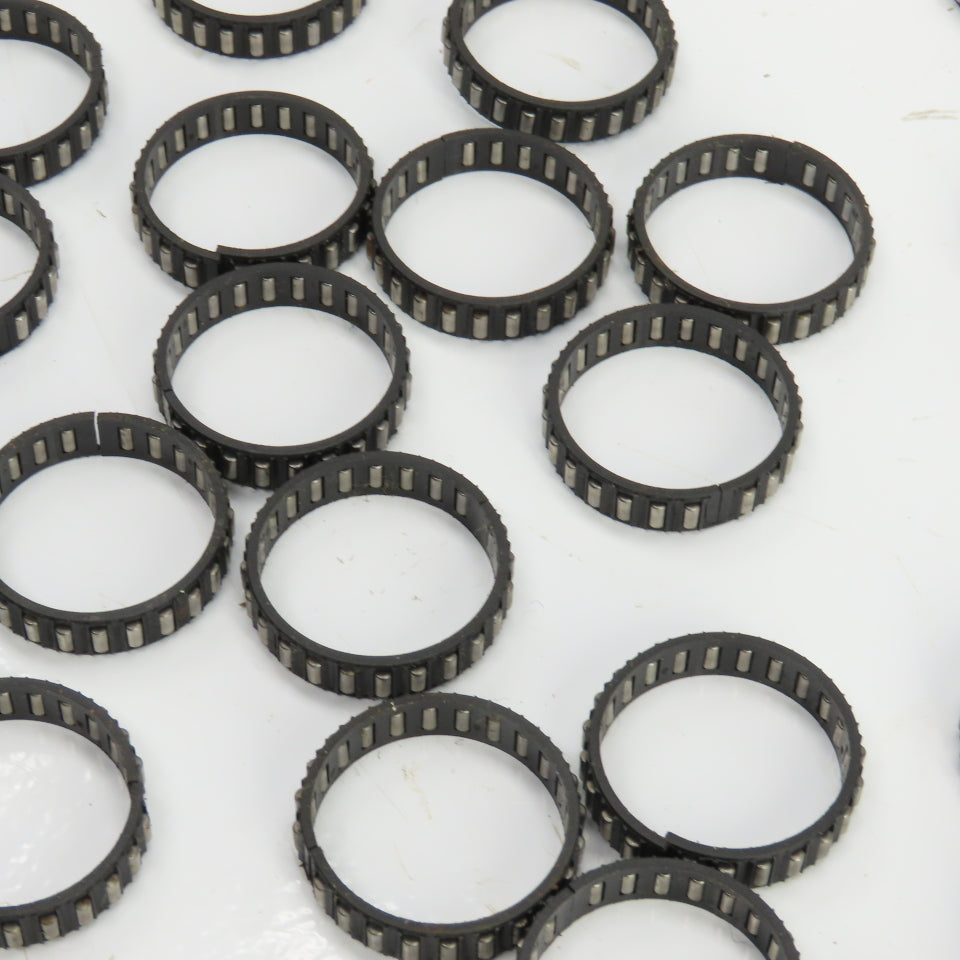 1" ID x 0.250" Width Expanding Plastic Sprag Bearing Lot Of 75