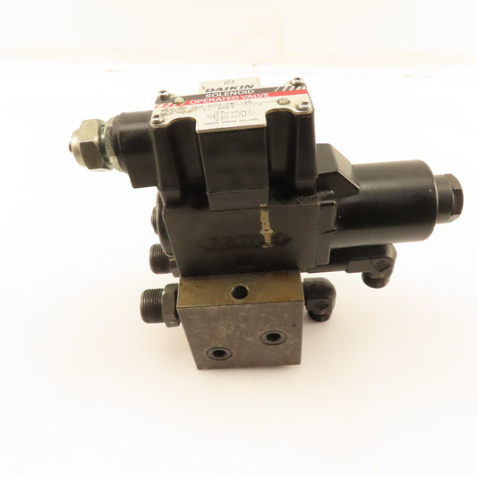 Daikin JSO-G02-2BP-20 5/3 Way Single Solenoid Hydraulic Valve Manifold 24VDC