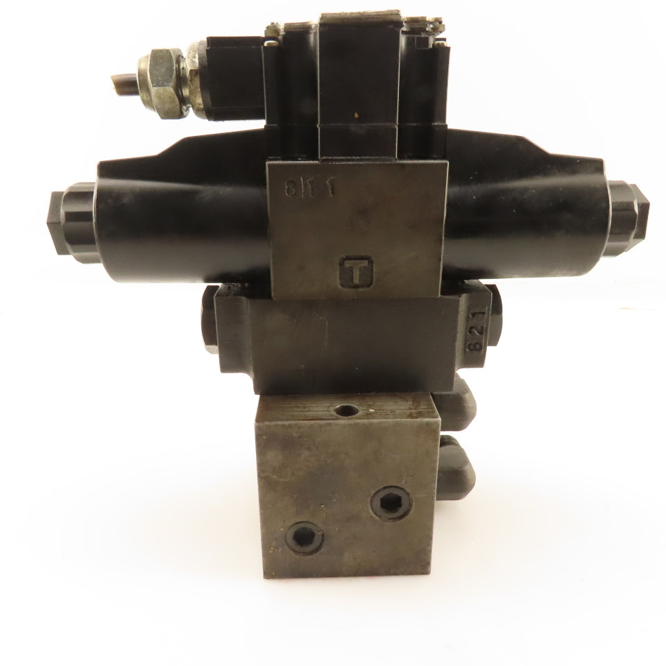 Daikin KS0-G02-4CP-10 Double Solenoid Hydraulic Valve Manifold Check Valve 24V