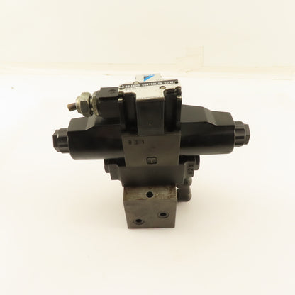 Daikin KS0-G02-4CP-10 Double Solenoid Hydraulic Valve Manifold Check Valve 24V