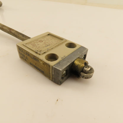 Omron D4C-1202 250V Plunger Roller Limit Switch