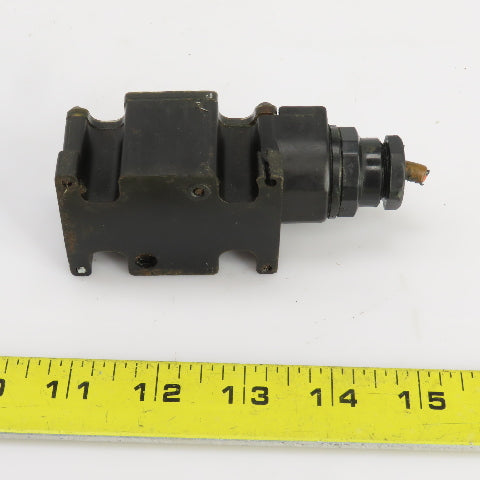 NACHI S-G01-C6S-GRZ-D2-9390A Hydraulic Directional Control Valve 24VDC