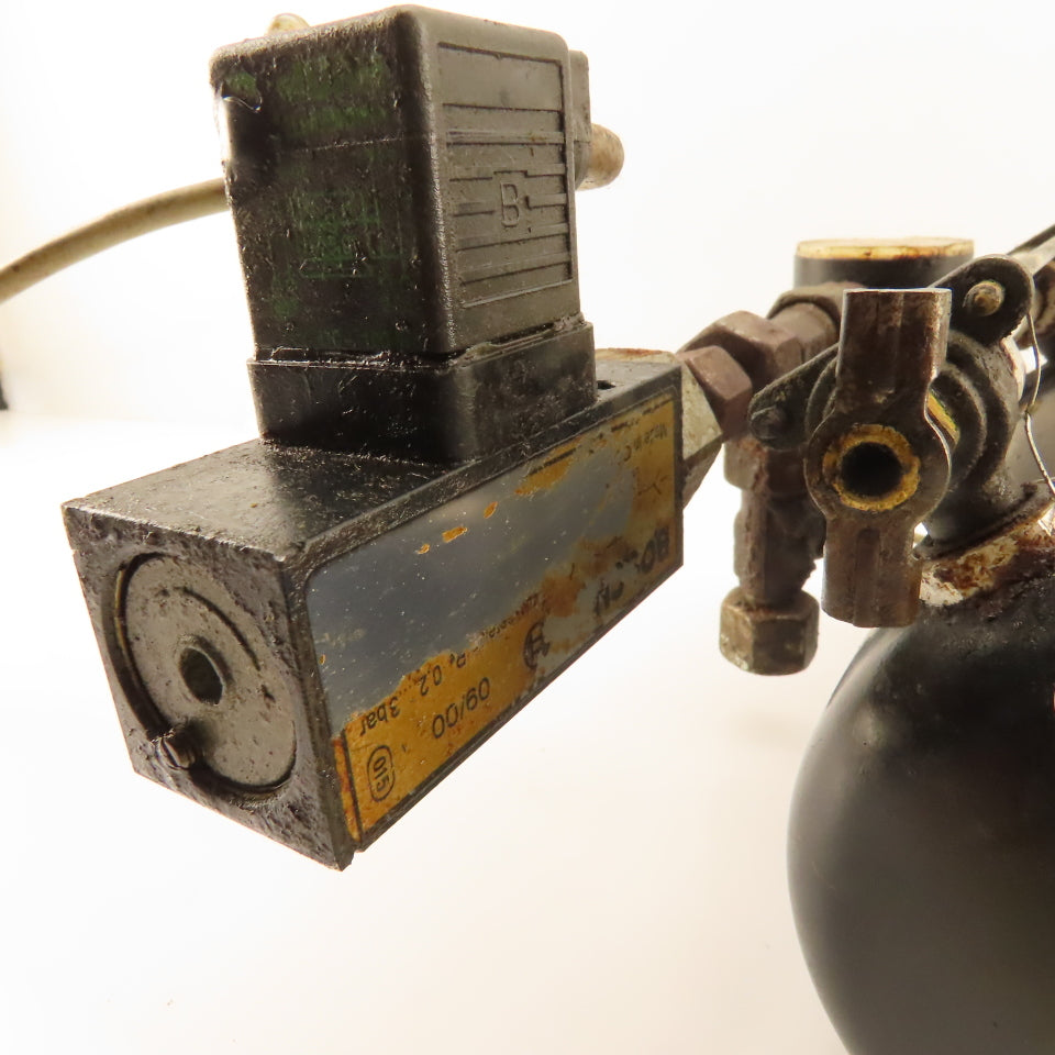 Norgren 10-815-081 3/8" NPT Air Mechanical Lubricator Regulator Assembly