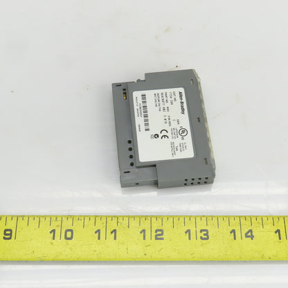 Allen Bradley 1734-IB8 24VDC Sink Input Module F/W 3.018 Rev.A02