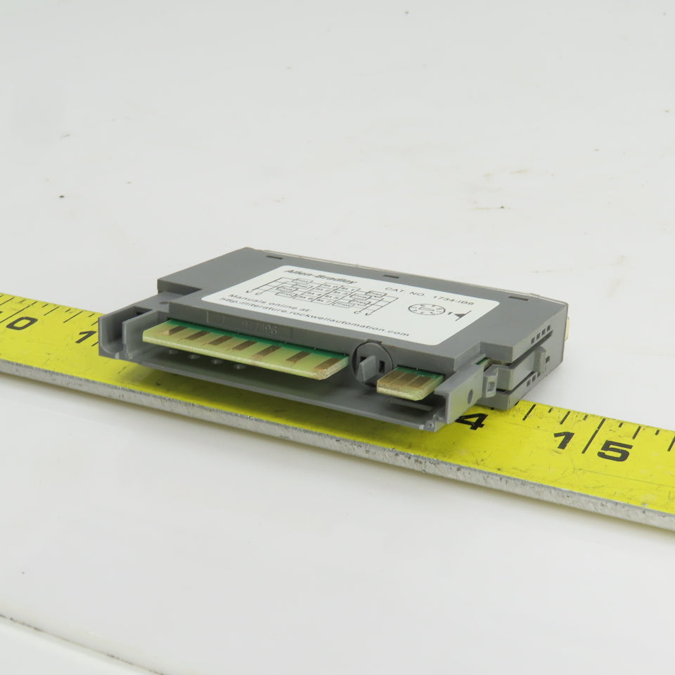 Allen Bradley 1734-IB8 24VDC Sink Input Module F/W 3.018 Rev.A02