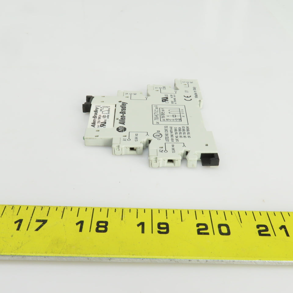 Allen Bradley 700-HLT1U Ser.A Terminal Block W/700-TBR24 Ser.A Relay Lot Of 4