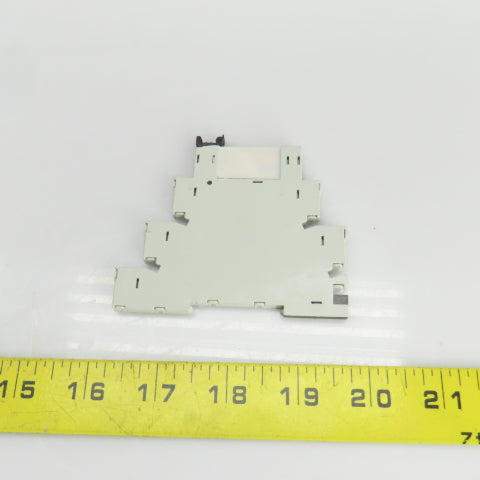 Allen Bradley 700-HLT1U Ser.A Terminal Block W/700-TBR24 Ser.A Relay Lot Of 4