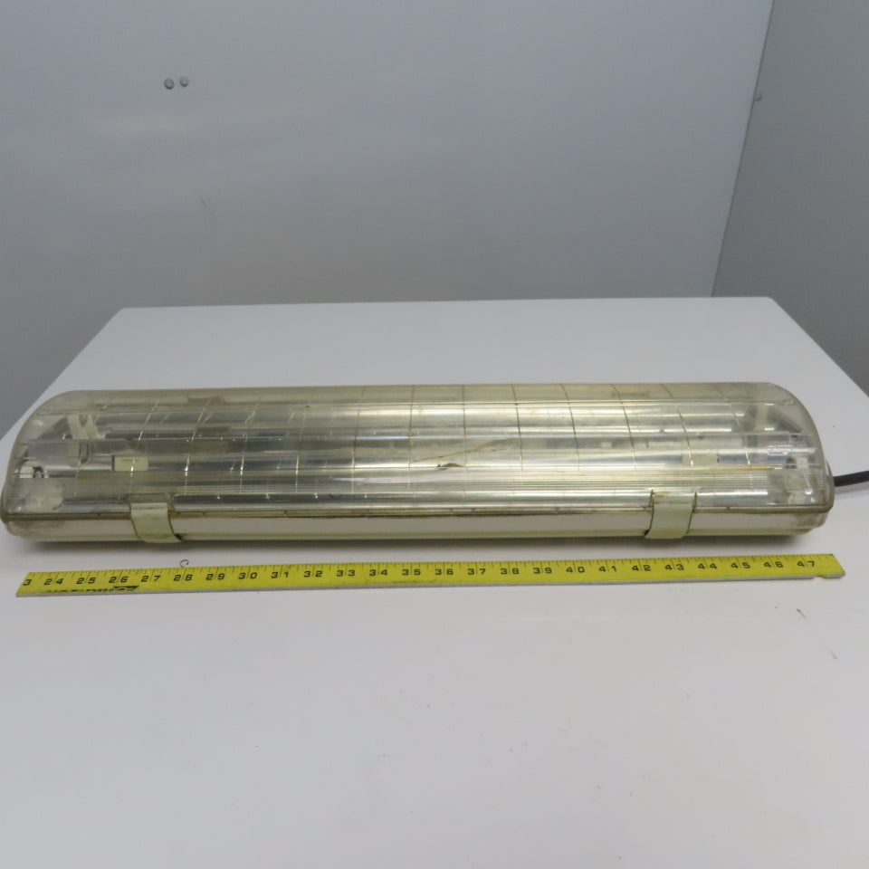 Beghelli 2 Lamp T8 Light Fixture 2' 110V Wet Location