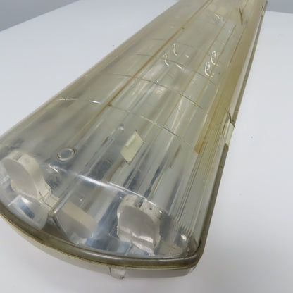 Beghelli 2 Lamp T8 Light Fixture 2' 110V Wet Location