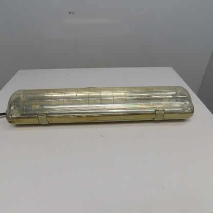 Beghelli 2 Lamp T8 Light Fixture 2' 110V Wet Location
