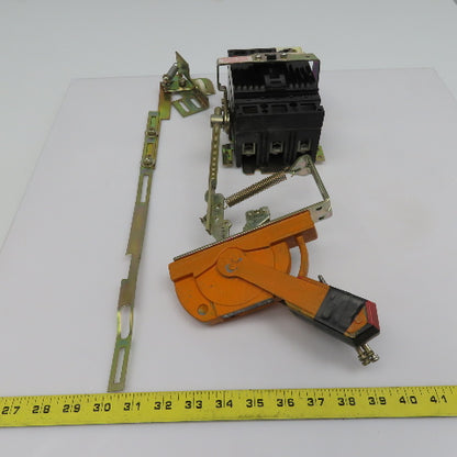 GE TED134060 60A 480V 3 Pole Circuit Breaker Panel Disconnect Operator