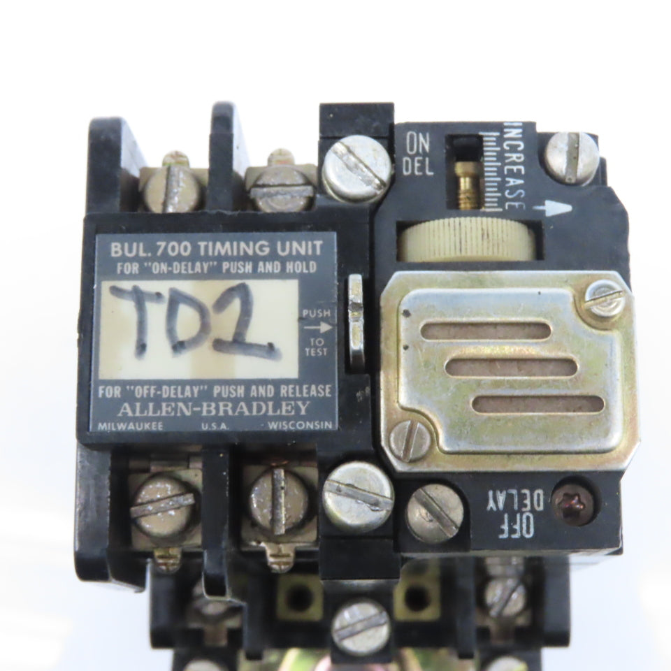 Allen Bradley 700-N400A1 On/Off Delay Timing Relay 300V MAX 120V Coil