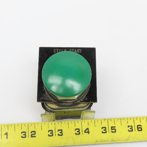 Allen Bradley 800T-XA 600V Momentary Contact Mushroom Head Green Switch