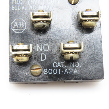 Allen Bradley 800T-A2A 600V Momentary Contact Green Push Button Switch